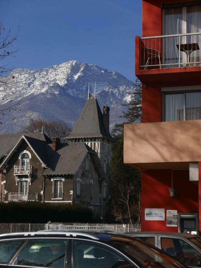 Abbatiale Hotel et Restaurant Grenoble Centre Extérieur photo